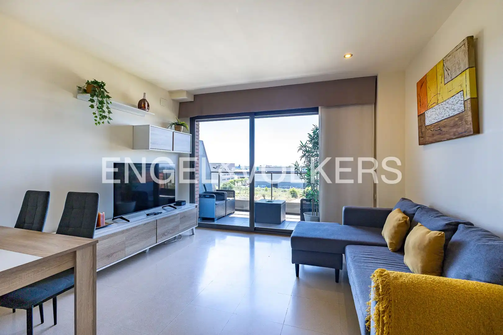 Sala d'estar de Àtic en venda en Castelldefels amb Aire condicionat, Calefacció i Jardí privat