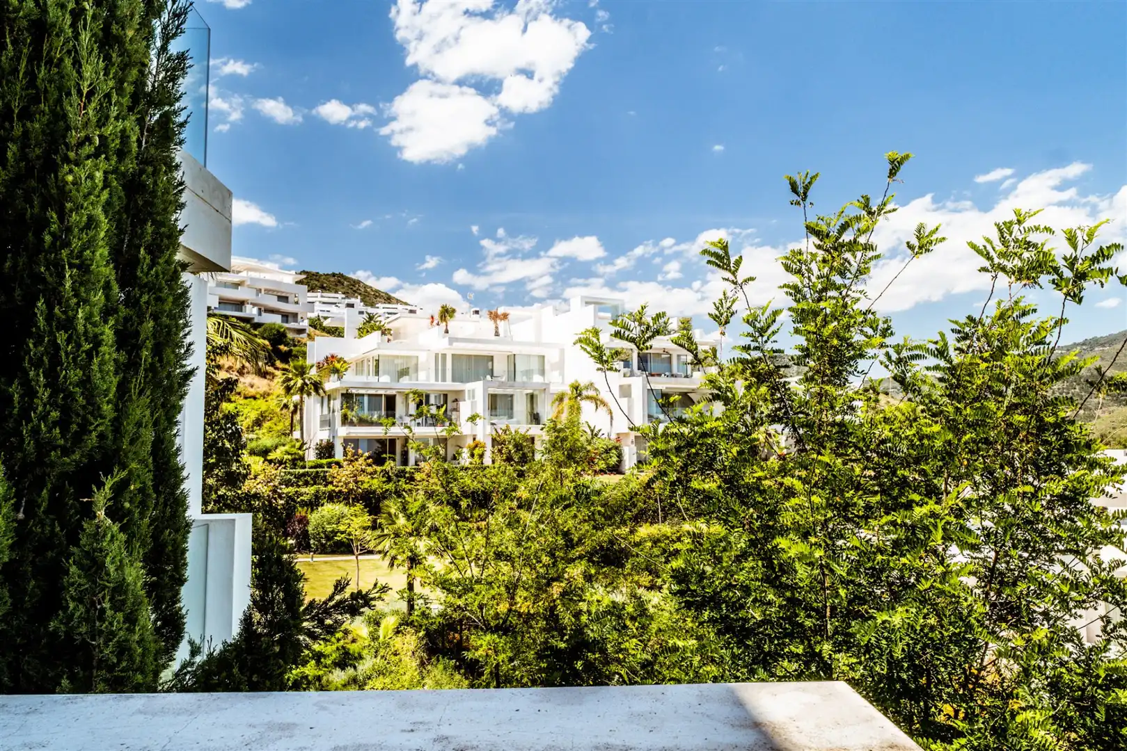 Vista exterior de Apartamento de alquiler en Ojén con Aire acondicionado, Calefacción y Terraza