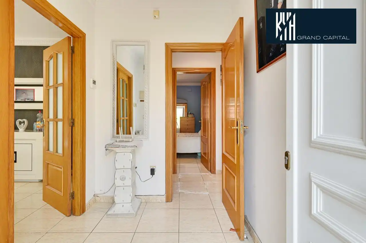 Casa con terraza en venta en Carrer Carrer Pi, imagen 3
