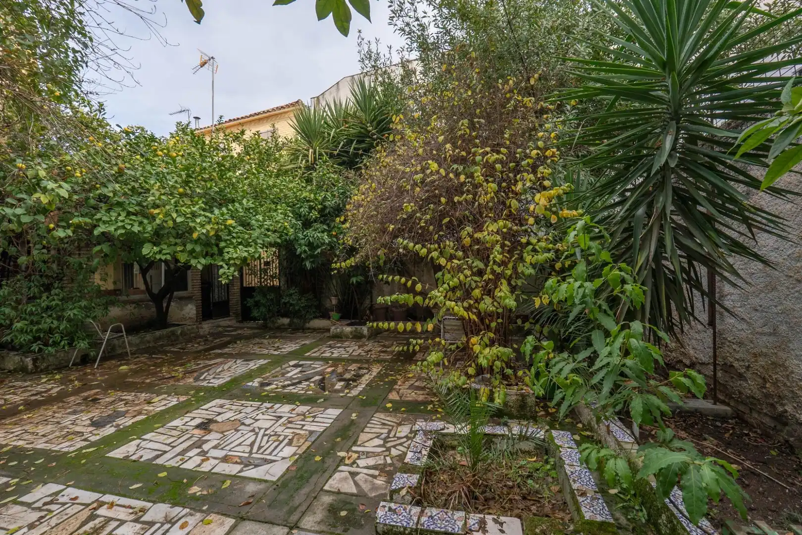 Garten von Residential zum Verkauf in Armilla