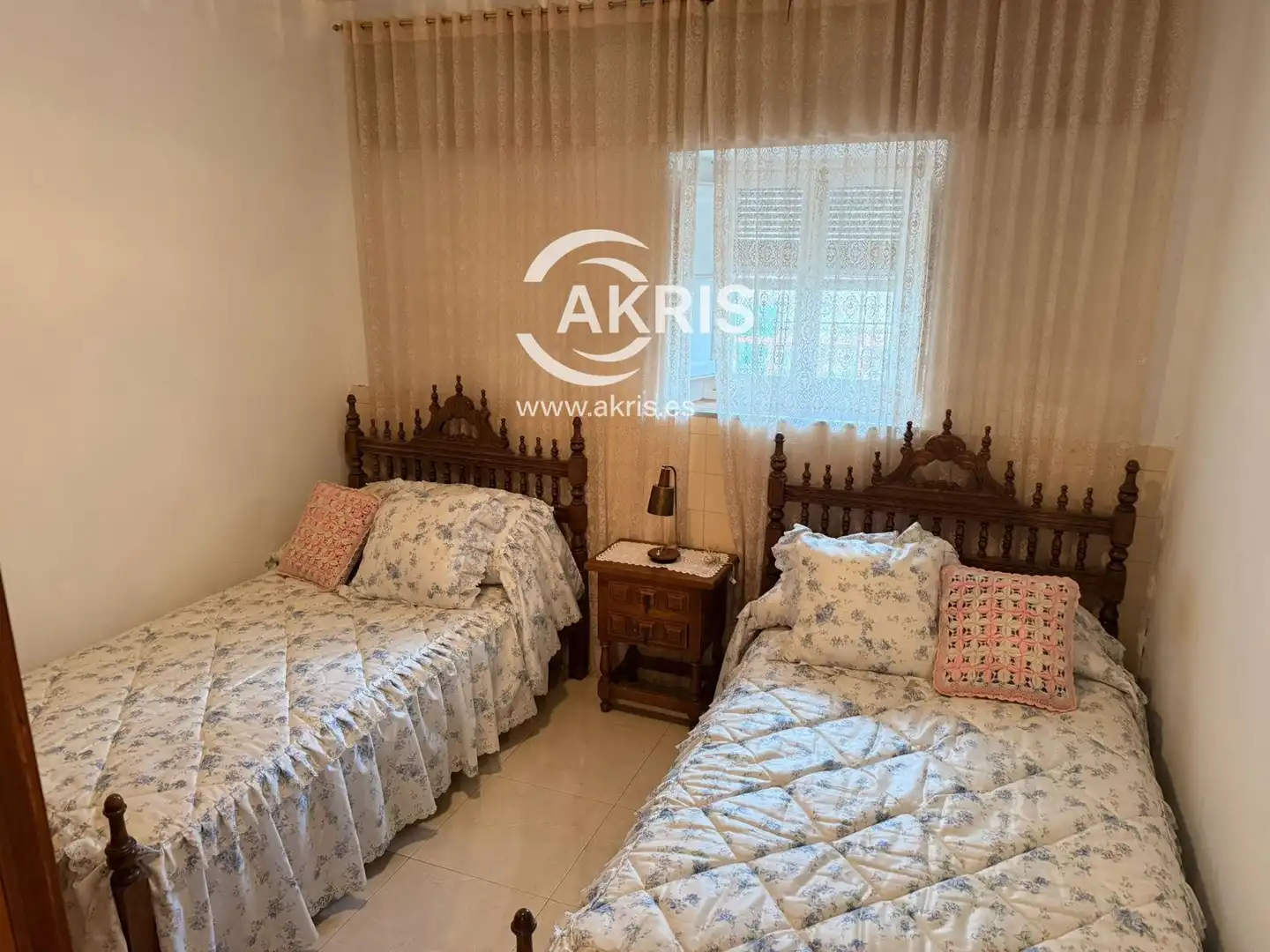 Bedroom of Houses for sale in San Pablo de los Montes