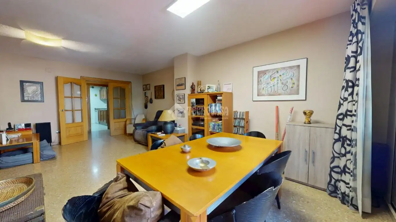 Living room of Flat for sale in Valencia  with Air Conditioner, Heating and Balcony