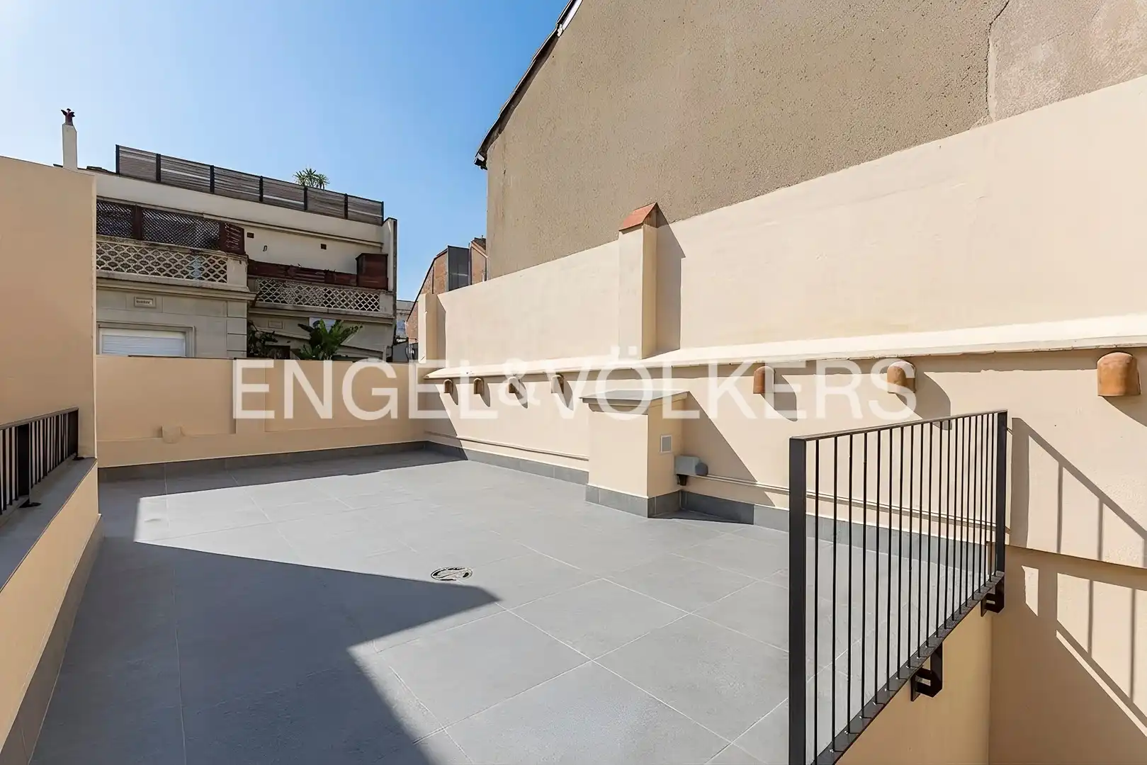 Terrassa de Casa adosada en venda en Barcelona amb Aire condicionat, Calefacció i Terrassa