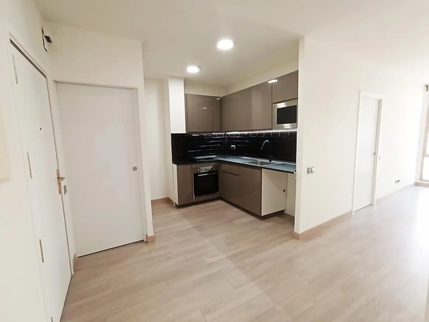 Flat for rent in Vall, Barri del Centre