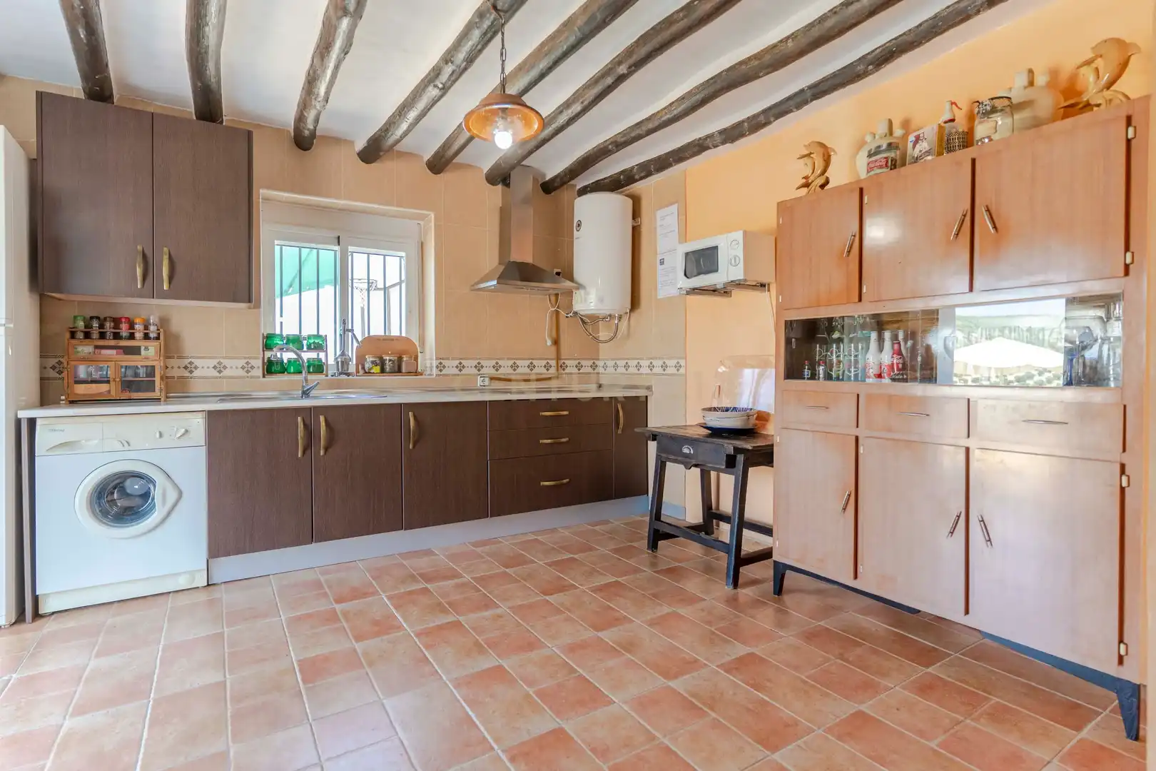 Cocina de Casa o chalet en venta en Colomera con Jardín privado, Trastero y Piscina