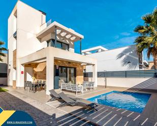 Exterior view of House or chalet for sale in Torrevieja  with Air Conditioner, Heating and Private garden