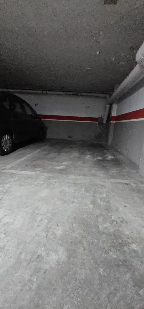 Aparcament de Pis en venda en Valdemoro amb Aire condicionat, Terrassa i Traster