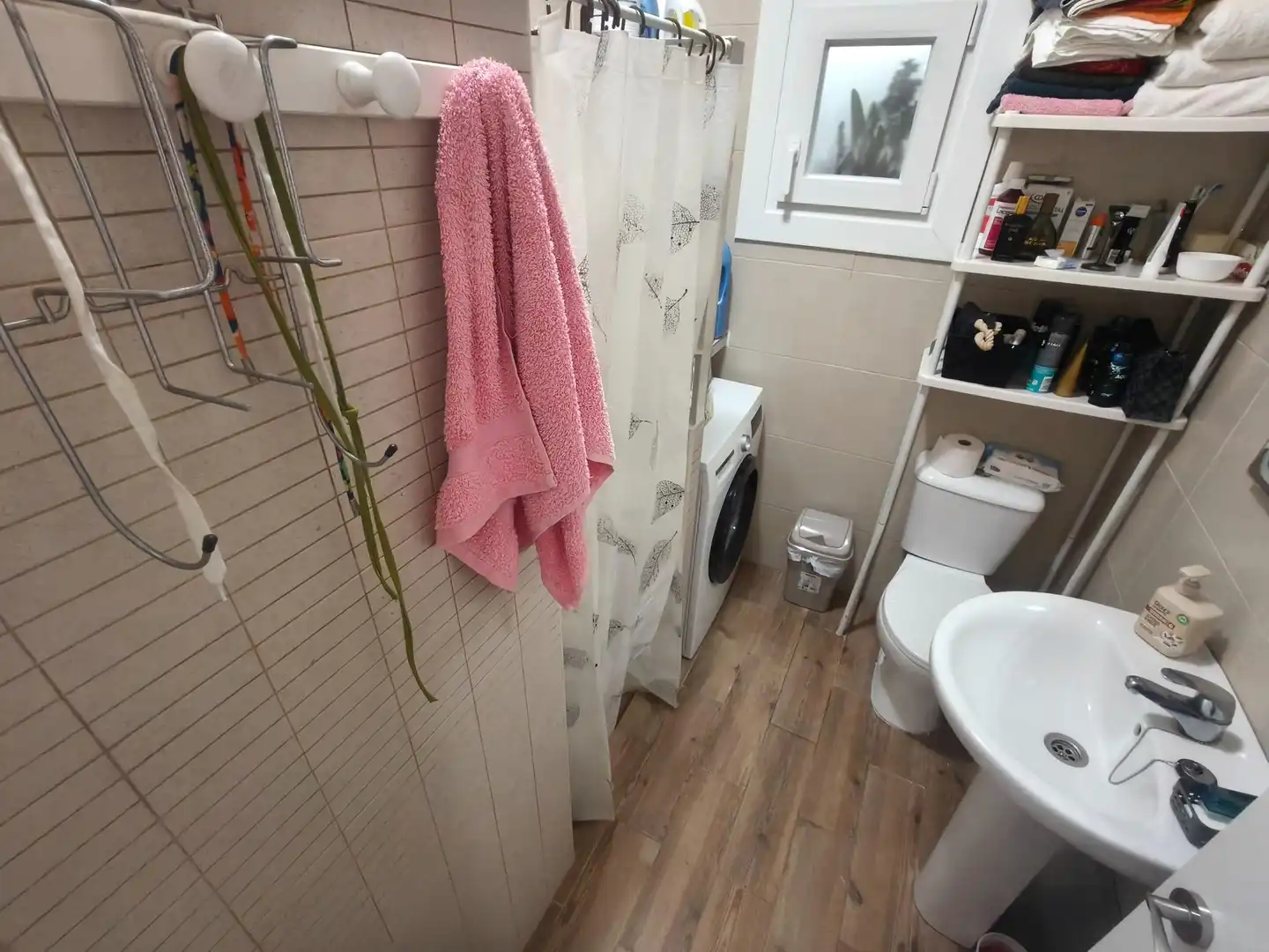 Bathroom of Houses for sale in Chiclana de la Frontera  with Air Conditioner, Swimming Pool and Alarm