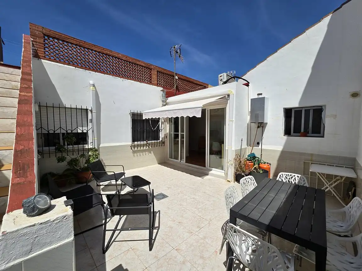 Terrassa de Casa o xalet en venda en Cartagena amb Aire condicionat