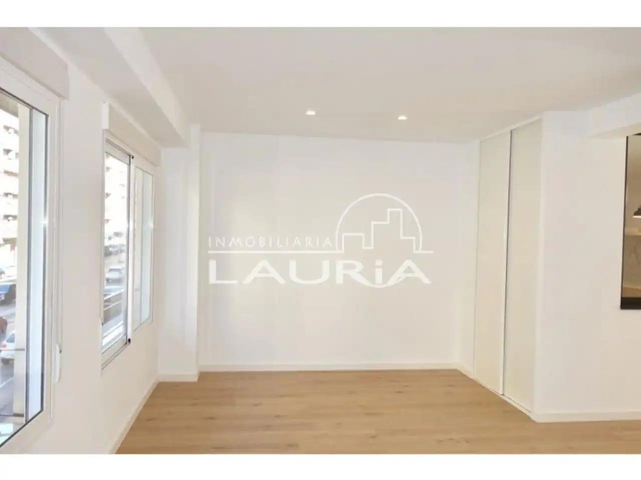 Habitación de Piso de alquiler en Valencia con Aire acondicionado y Terraza