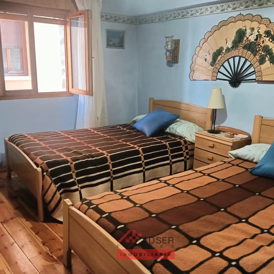 Dormitori de Casa o xalet en venda en Villoslada de Cameros amb Calefacció i Moblat