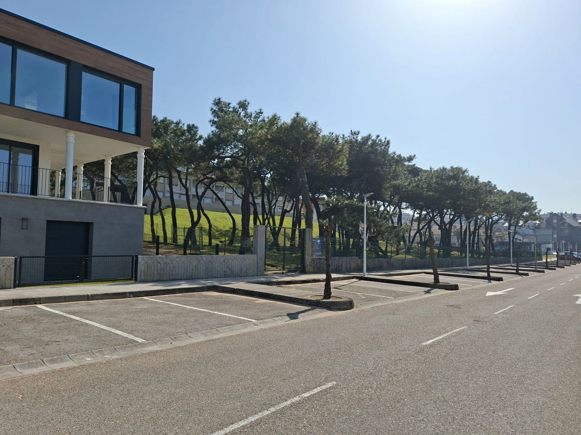 Parkplatz von Dachboden zum Verkauf in Miengo mit Heizung, Terrasse und Alarm