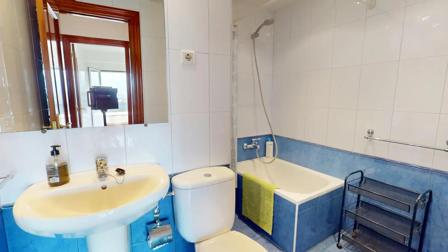 Baño de Piso en venta en Santander con Terraza y Trastero