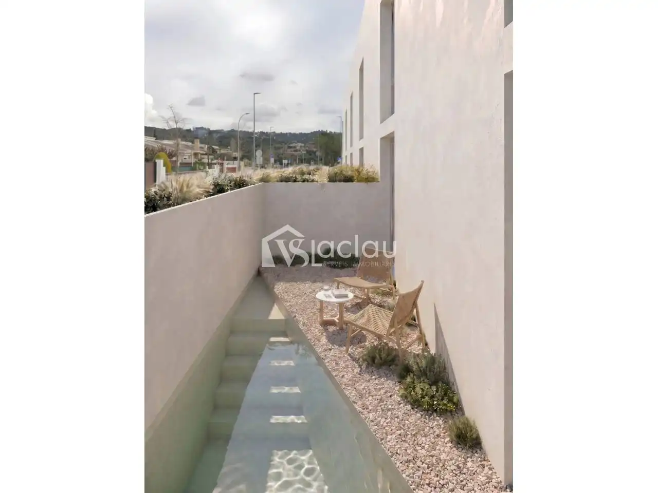 Villa con piscina in vendita a Calle LLUISA XIFRÉ I MORROS