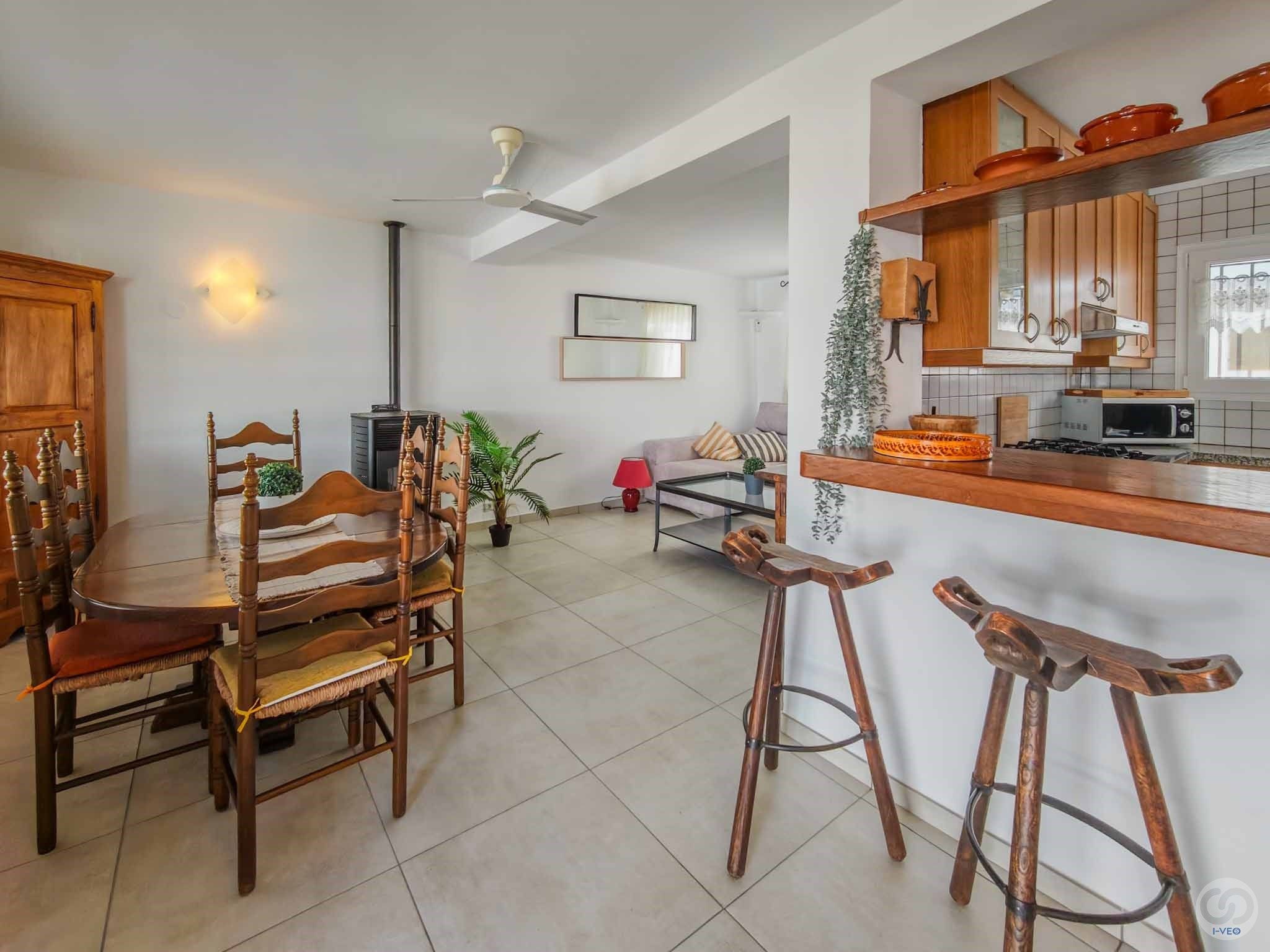 Sala d'estar de Casa o xalet en venda en Empuriabrava amb Aire condicionat i Terrassa