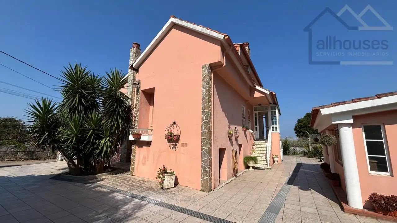 Detached house with pool for sale in Oia, imagen 13