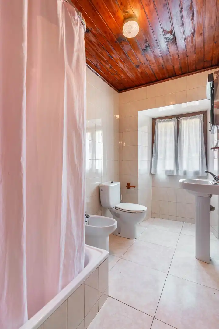 Bany de Casa o xalet en venda en Illano