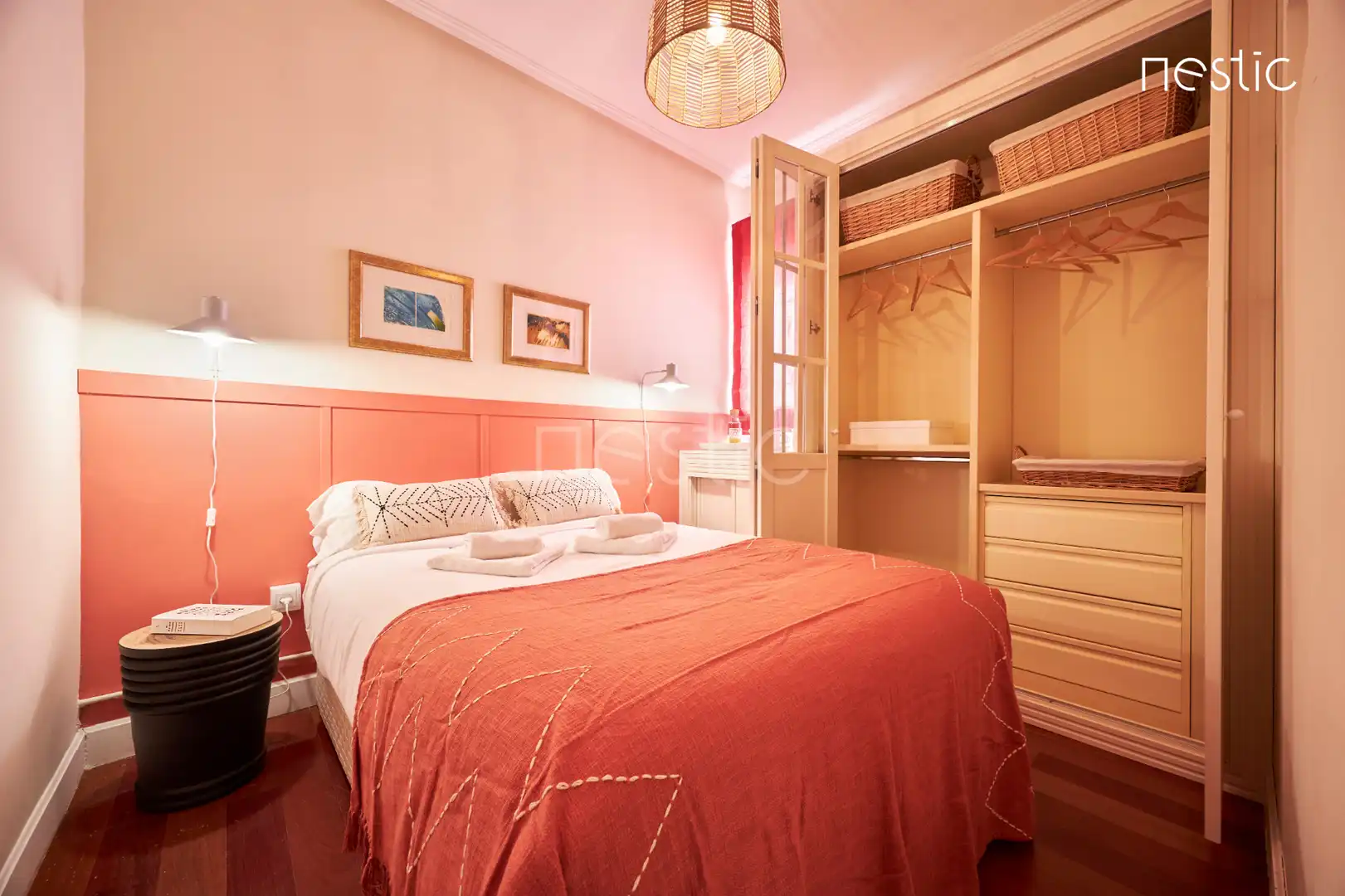 Schlafzimmer von Wohnungen zur Miete in Madrid mit Klimaanlage, Heizung und Terrasse