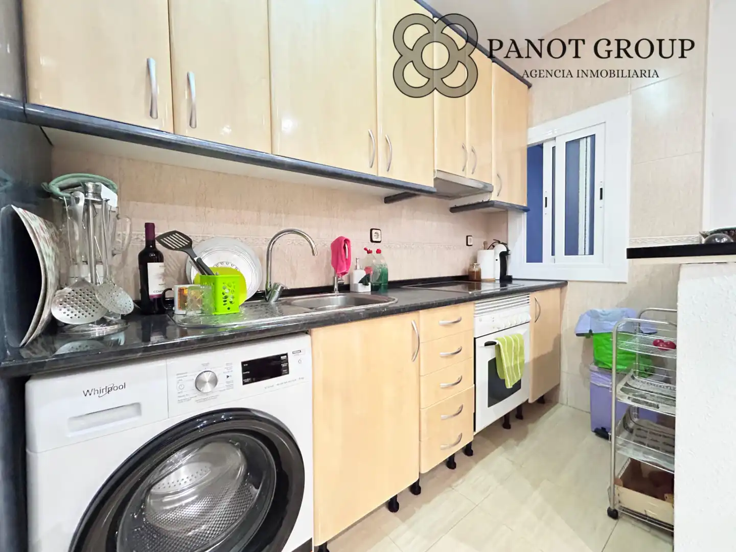 Kitchen of Flat for sale in Barcelona  with Terrace and Furnished