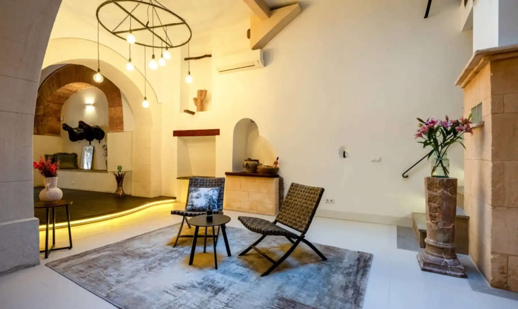 House with terrace for sale in Centre, imagen 2