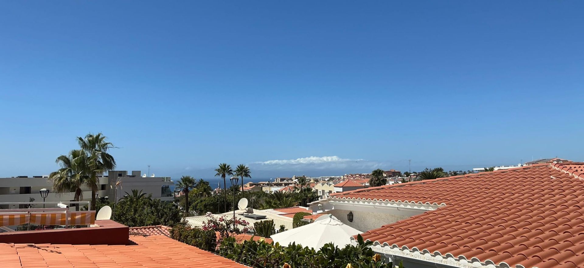 Exterior view of Houses for sale in Adeje  with Community pool