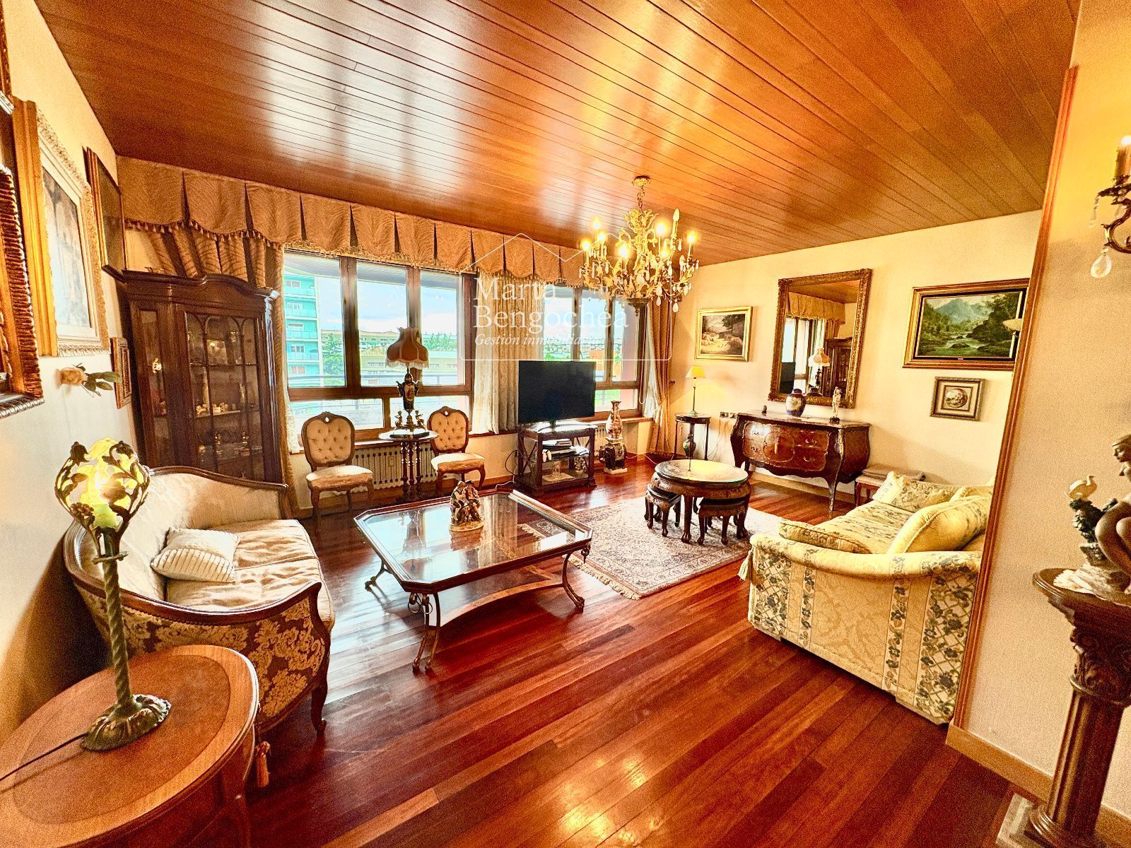 Flat for sale in AVENIDA GASTEIZ, Coronación