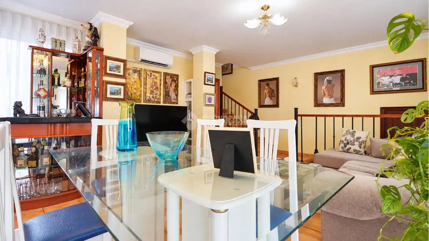 Casa aparellada en venda a Suroeste, imagen 8