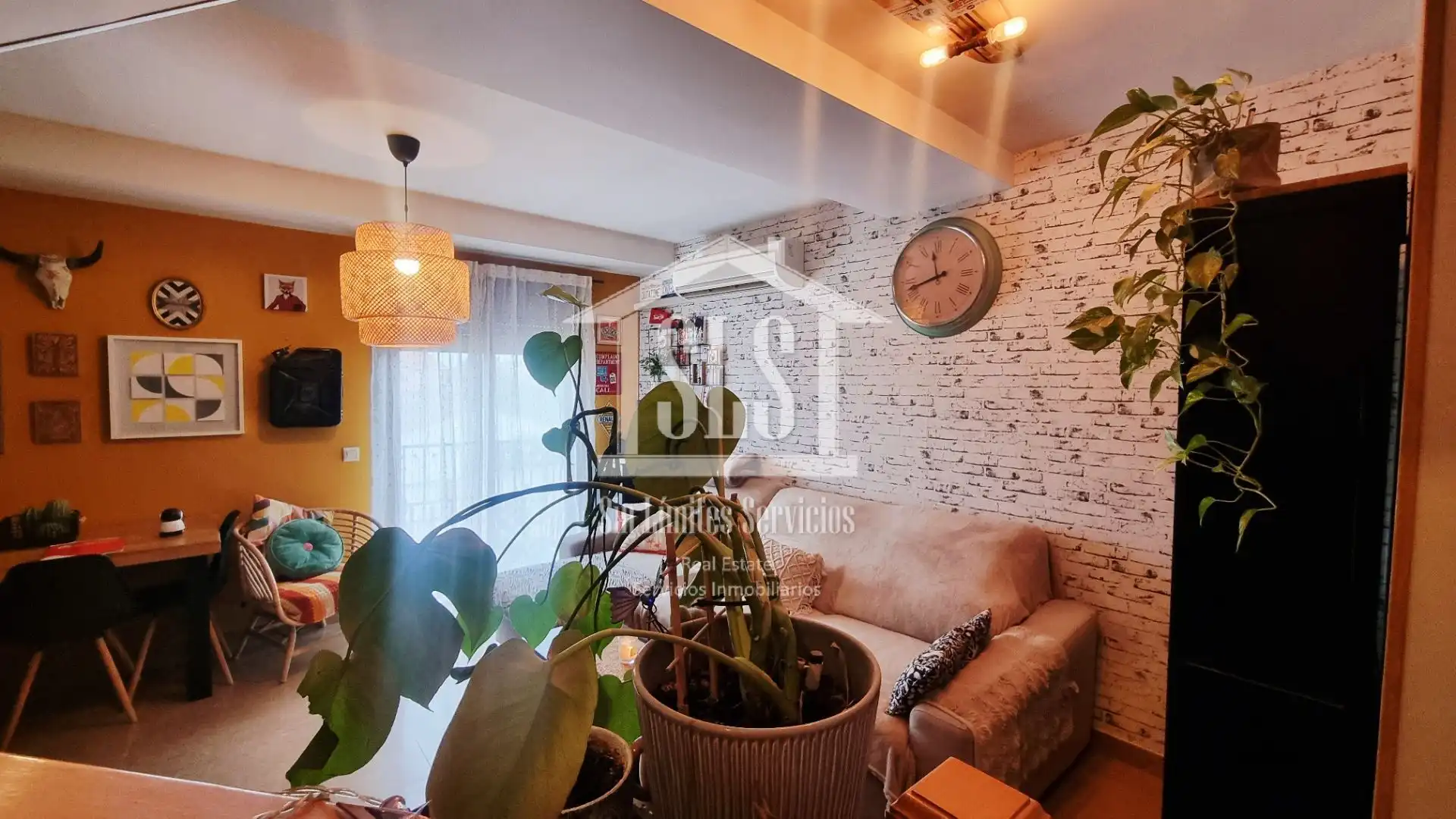 Sala de estar de Dúplex en venta en El Viso de San Juan con Aire acondicionado, Calefacción y Terraza