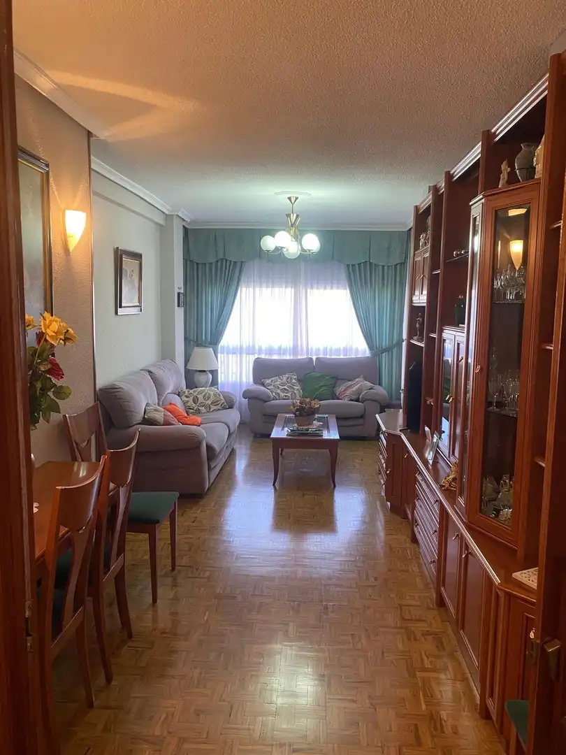 Sala d'estar de Pis en venda en Getafe amb Aire condicionat, Calefacció i Parquet