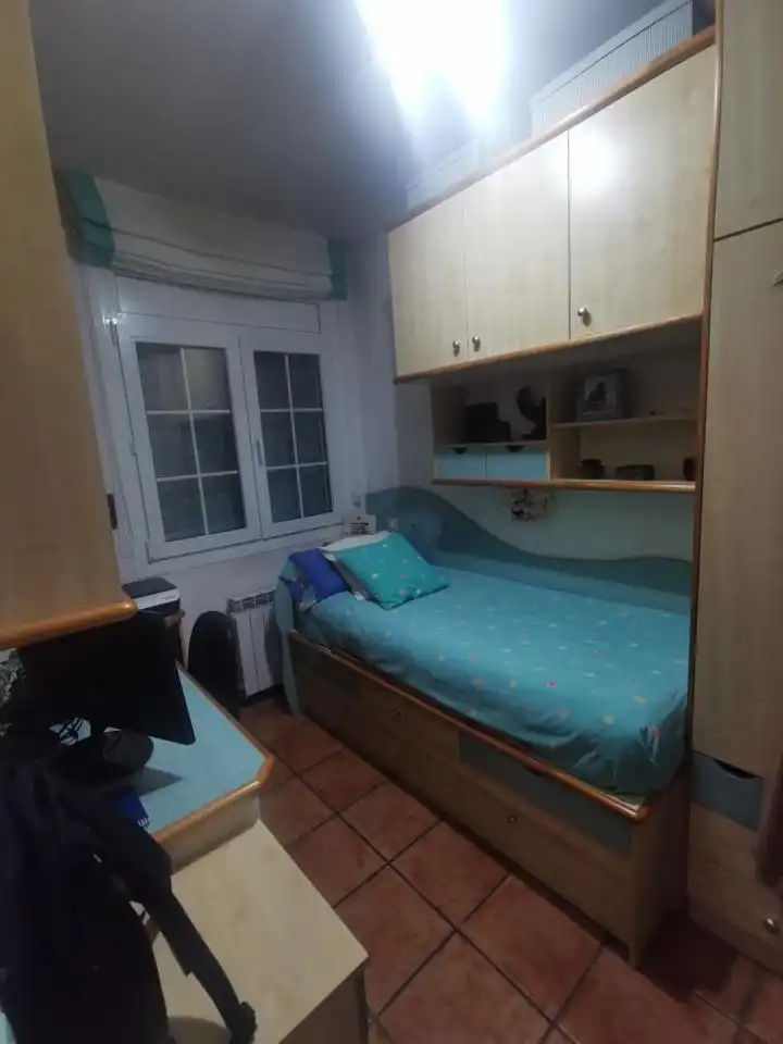 Pis en venda a De Mossèn Jacint Verdaguer, Centre