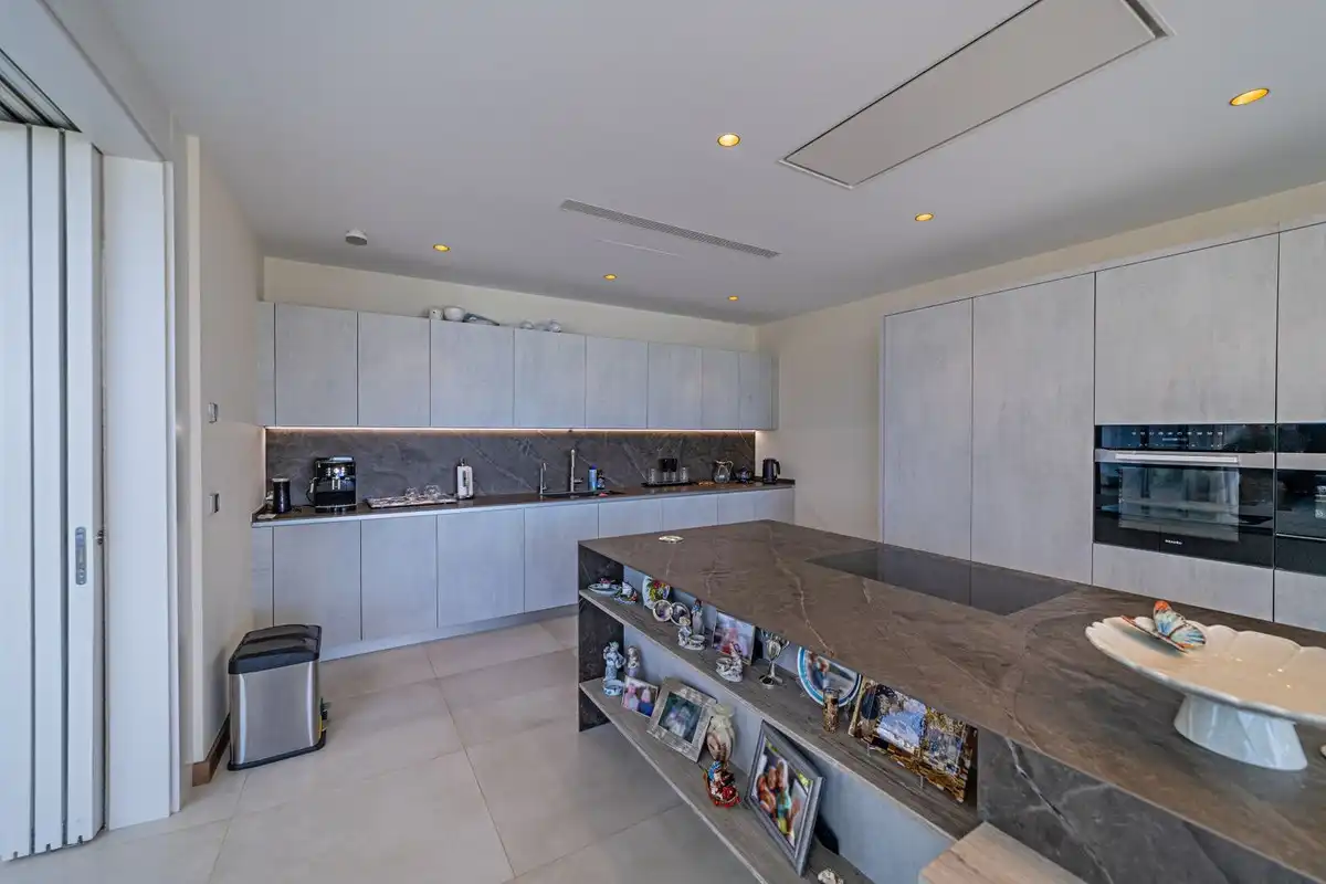 Chalet con terraza en venta en Calle Benahavis 29679, imagen 11