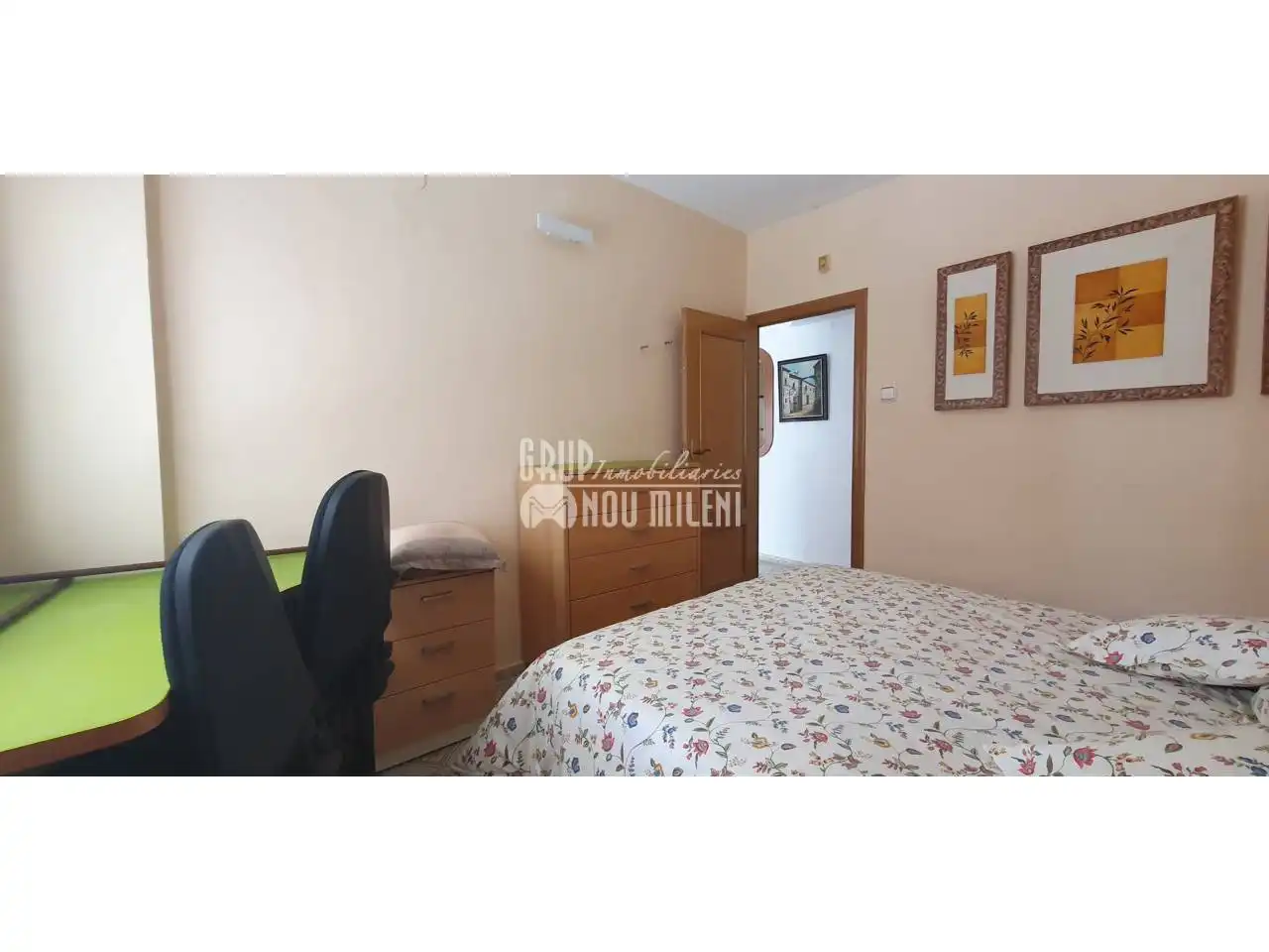 Bedroom of Apartments for rent in Valencia  with Air Conditioner, Heating and Terrace