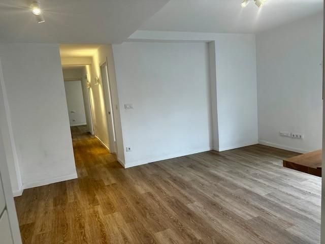 Piso en venta en Tres Forques, L'Olivereta,  Valencia Capital