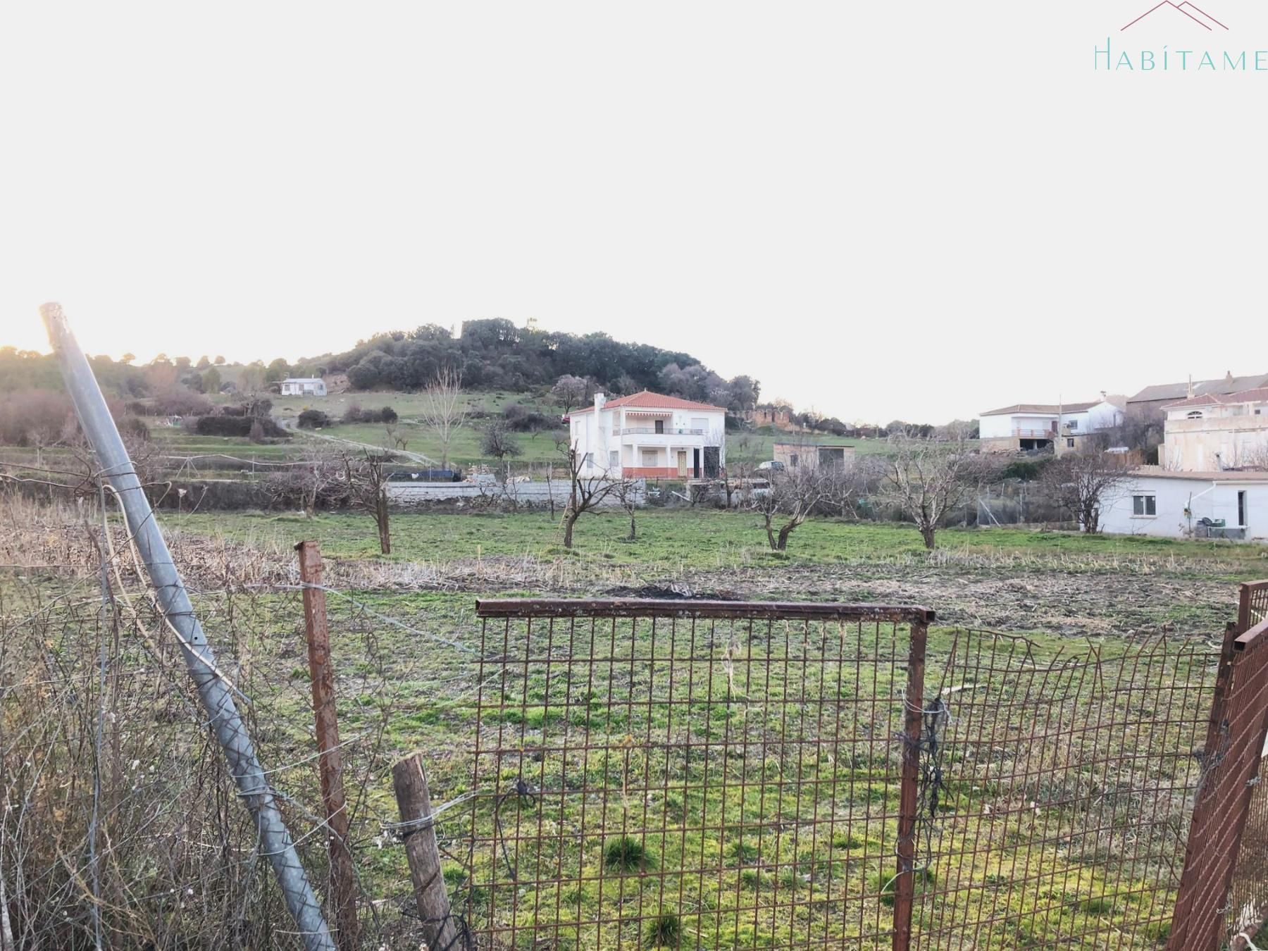 Residential for sale in La Peza