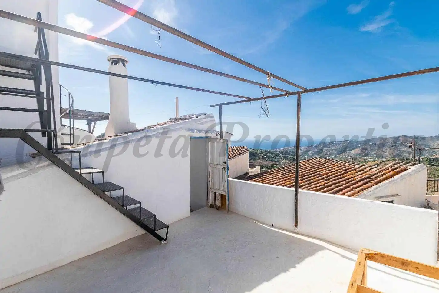 Terrassa de Casa o xalet en venda en Frigiliana, Málaga