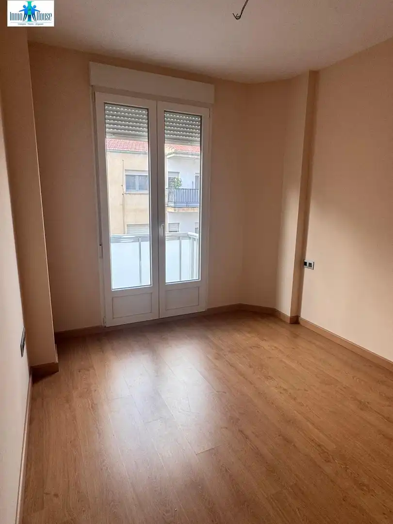 Bedroom of Flat for sale in Albacete  with Air Conditioner, Heating and Storage room