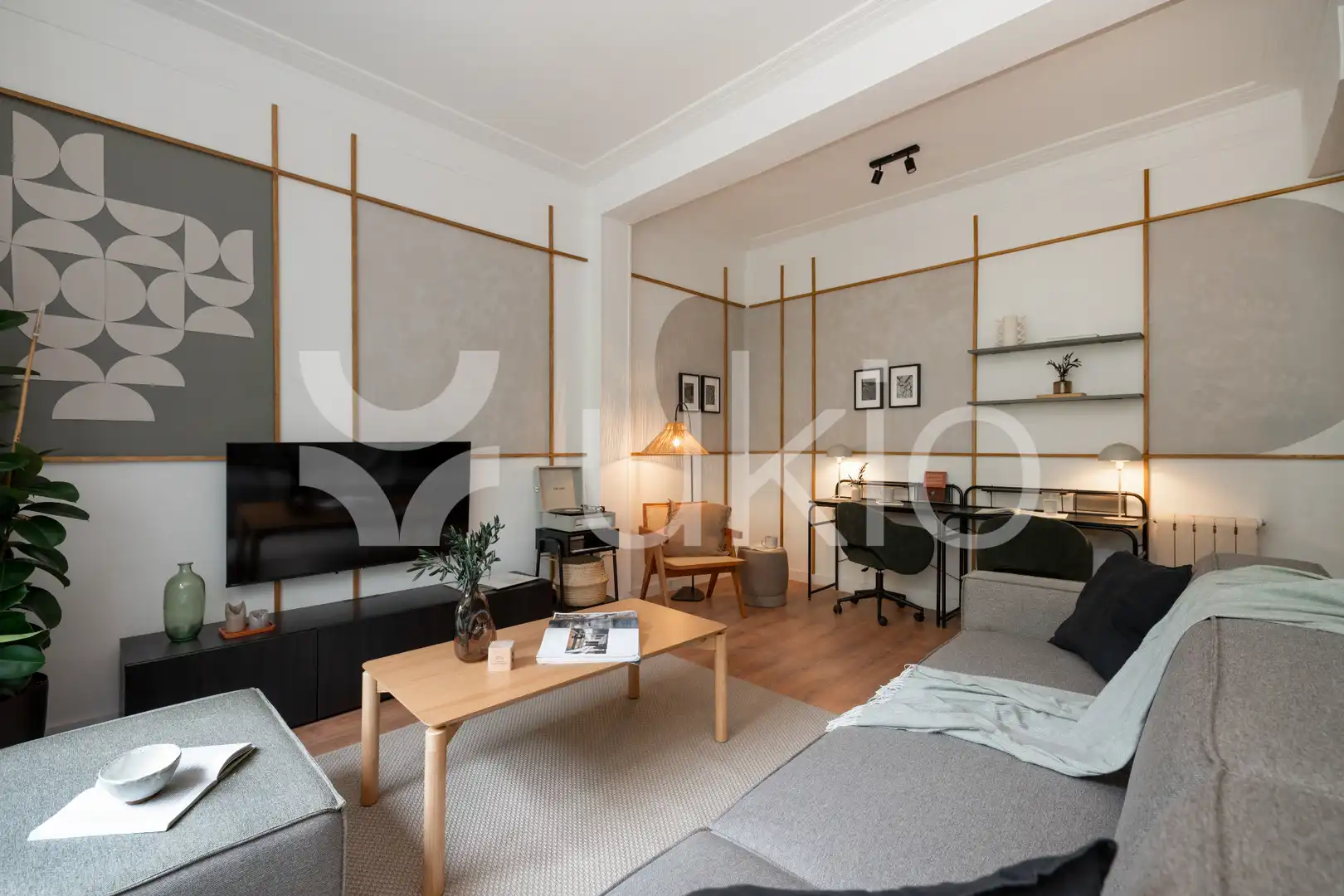 Sala de estar de Apartamento de alquiler en Madrid con Aire acondicionado, Calefacción y Amueblado