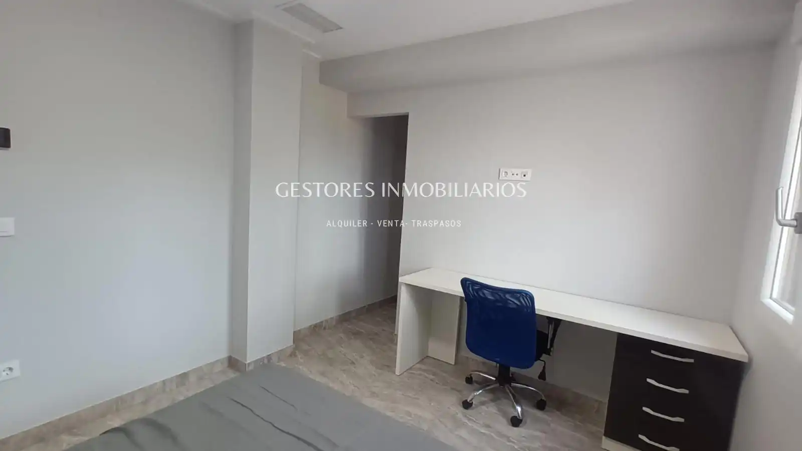 Dormitori de Casa o xalet en venda en Gaianes, Alicante