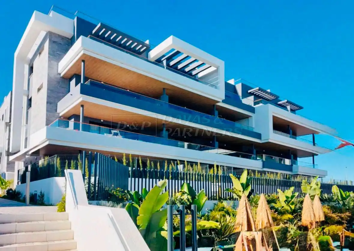 Vista exterior de Ático en venta en Torrevieja con Aire acondicionado, Calefacción y Terraza