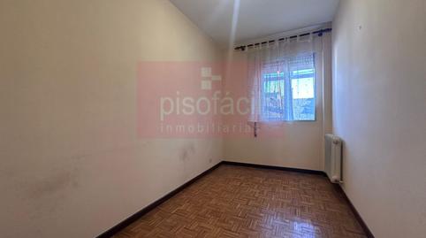 Foto 4 de Piso en venta en Paradai, Lugo
