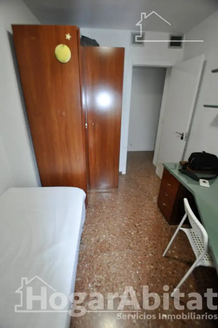 Habitación de Piso en venta en Manises con Amueblado y Balcón