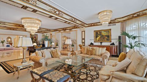 Foto 4 de Casa o chalet de alquiler en C/edgar Neville, 10-11, el Rodeo Bajo, 2, Puerto Banús, Marbella