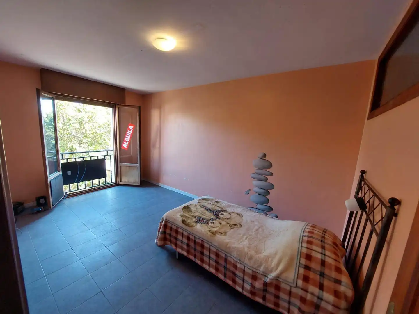Bedroom of Commercial properties for rent in Medina de Pomar