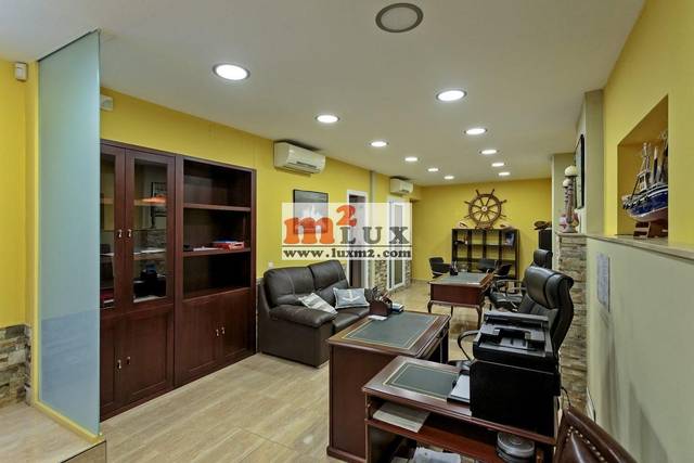Apartamento en Venta en Carrer de Sant Martí en Centre