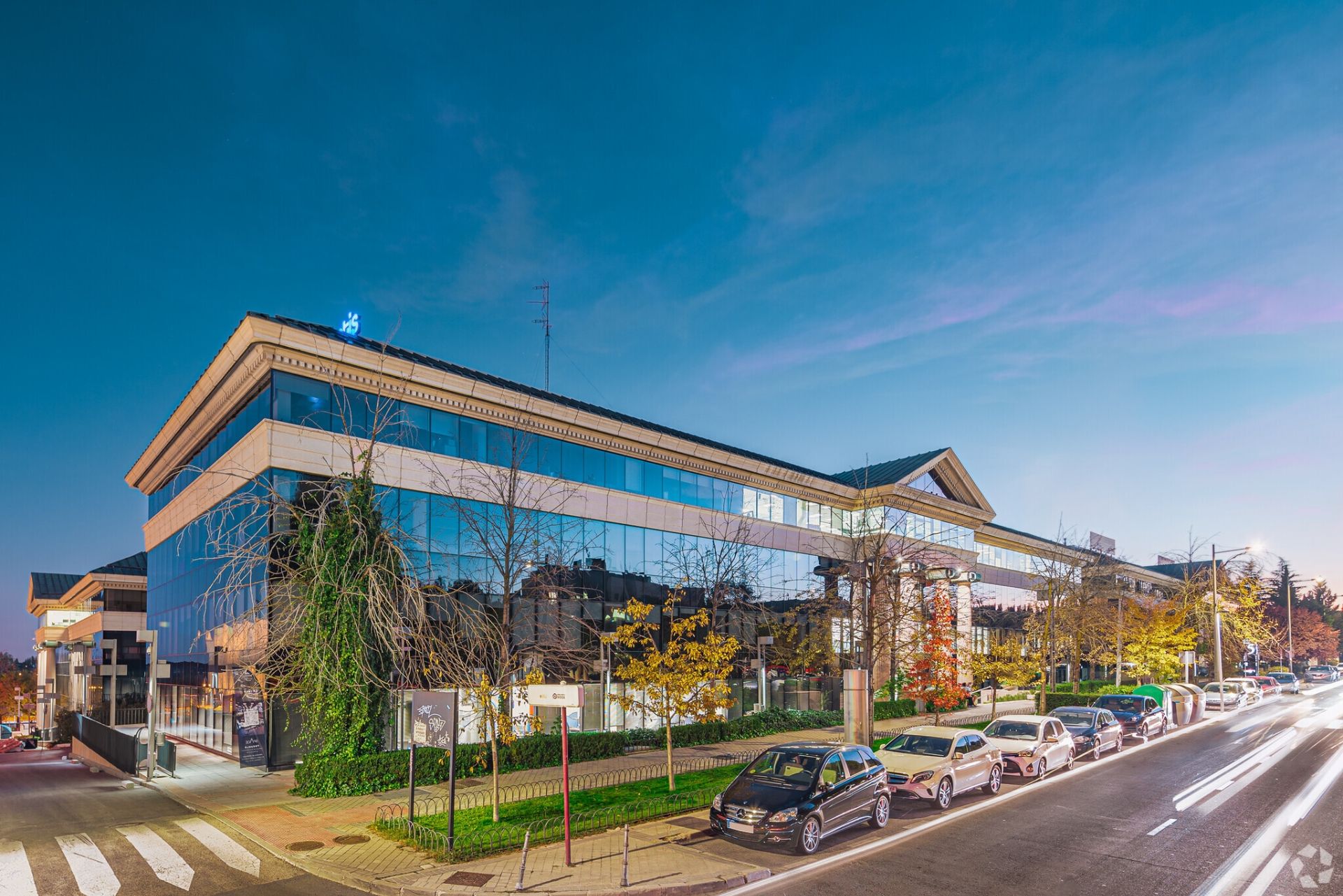 Exterior view of Premises to rent in Pozuelo de Alarcón  with Air Conditioner and Heating