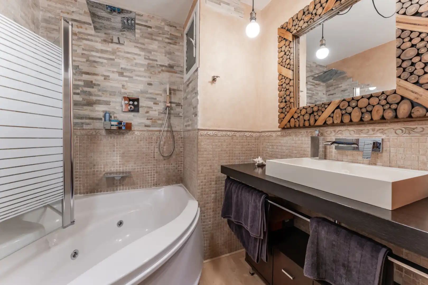 Bathroom of Flat for sale in Mollet del Vallès  with Air Conditioner, Heating and Terrace