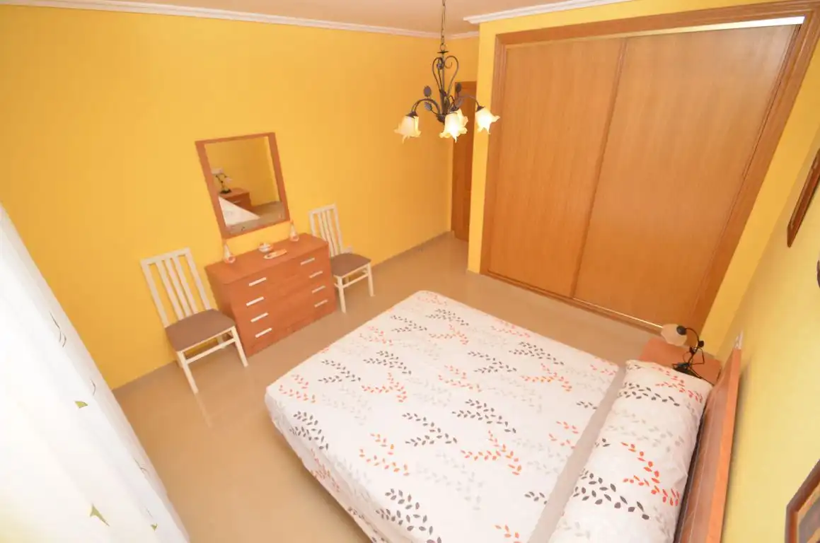 Habitación de Piso de alquiler en Roquetas de Mar con Terraza, Amueblado y Piscina comunitaria
