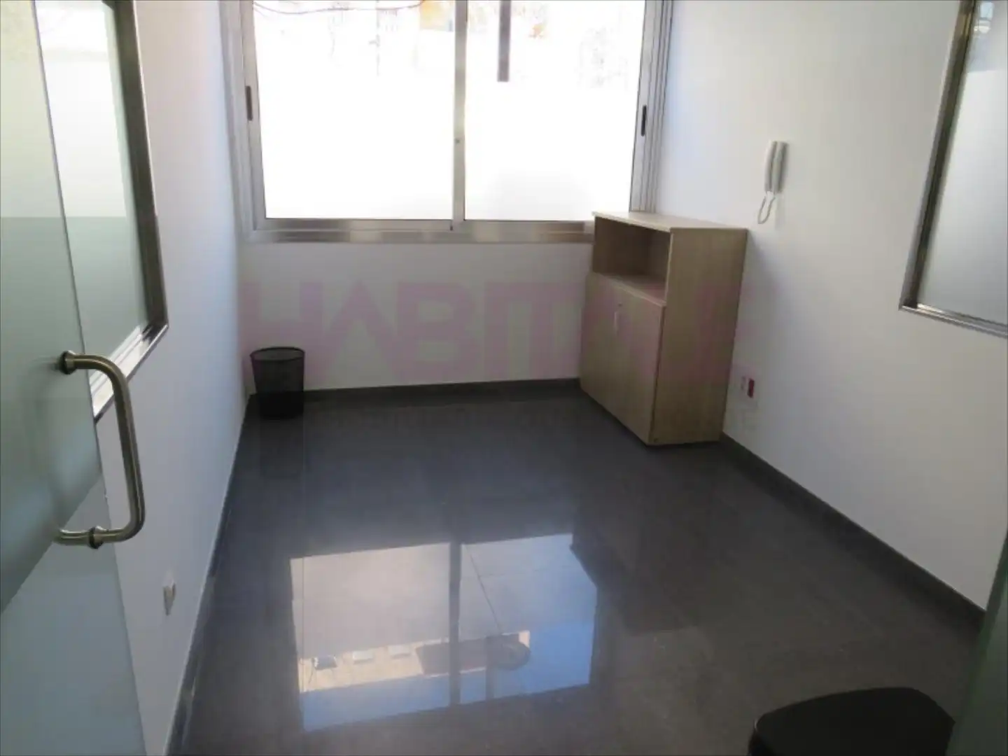 Oficina de alquiler en Rosales del Canal