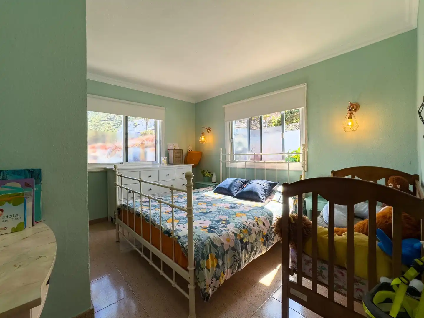 Dormitori de Casa o xalet en venda en La Orotava amb Jardí privat