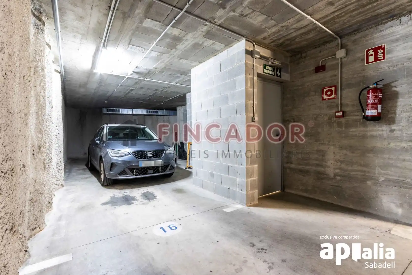 Dúplex amb terrassa en venda a Carrer de les Tres Creus, imagen 43